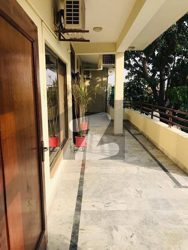 UPPER PORTION FOR RENT IN F-8