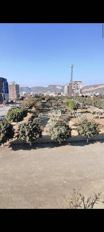 Brand New Studio 1st Floor Park Facing