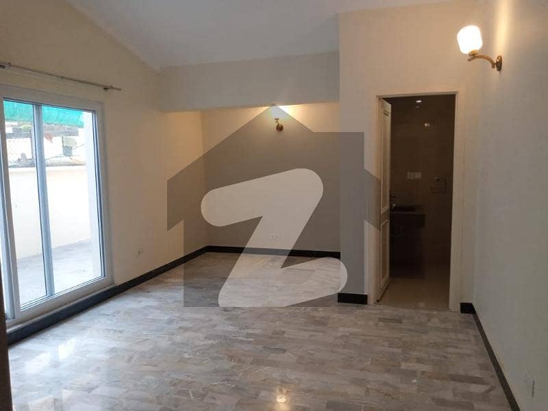 Prime Location Excellent Single Unit House Ideal For Foreigners