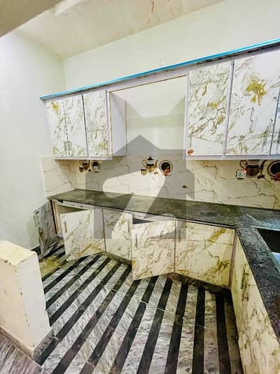 3.5 Marla New Upper Like (3Rd Floor) For Rent In Sabzazar Scheme Back To Main Hot Location