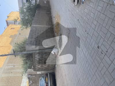 80 Square Yard Corner Plot Near To Main Market