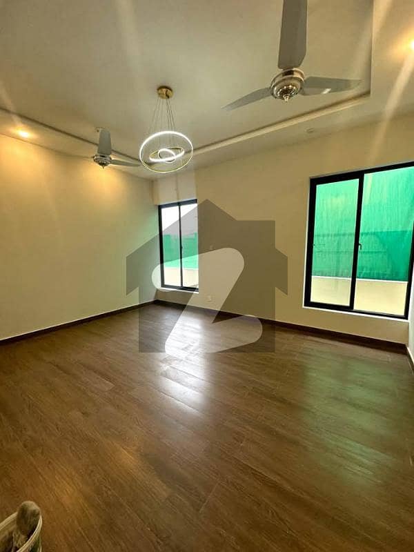 1 Kanal Luxury Ground Portion Available For Rent 1 Kanal Luxury Ground Portion Available For Rent