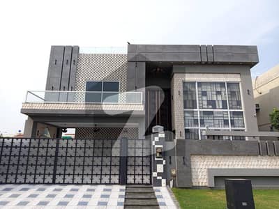 20 Marla Full Luxury House For Sale Main 130 Feet Road