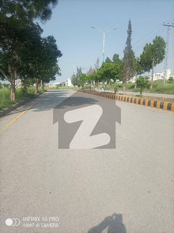 E-18 Health Enclave Islamabad Residential Plot On 80 Feet Wide Road E-18 Health Enclave Islamabad Residential Plot On 80 Feet Wide Road