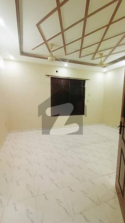 10 Marla Upper Portion Available For Rent In Azam Gardn