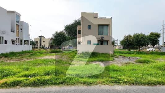 Exclusive Plot For Sale - Ideal For Builders And Investors