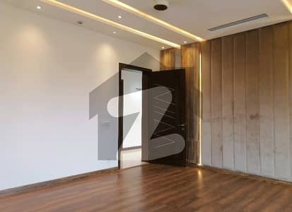 1 Kanal House In DHA Phase 7 - Block W For sale At Good Location