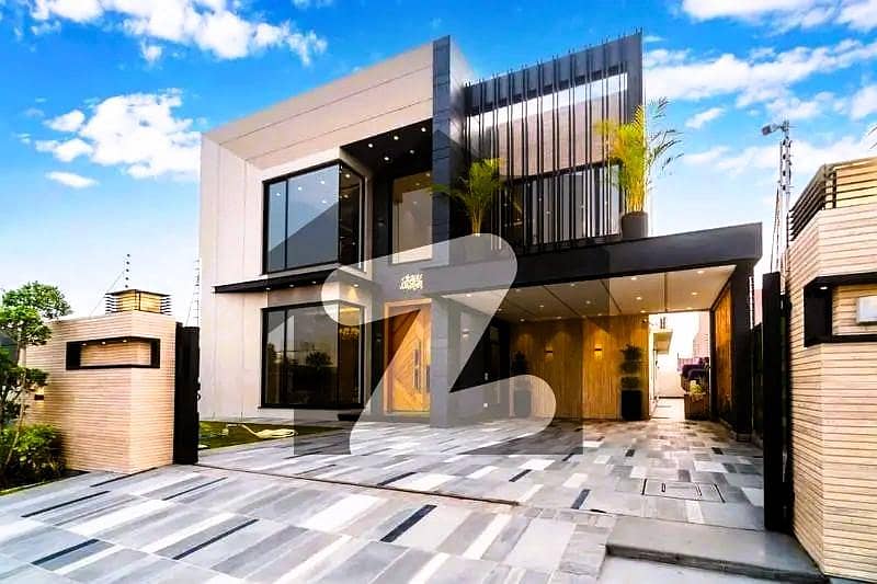 1 Kanal House At Prime Location