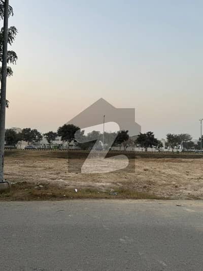 Plot No. 303 1 Kanal Residential Plot for Sale Back to Park Prime Location Phase 7, DHA Lahore Demand 3.85 Crore