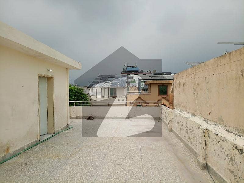 10 Marla 4 bed House