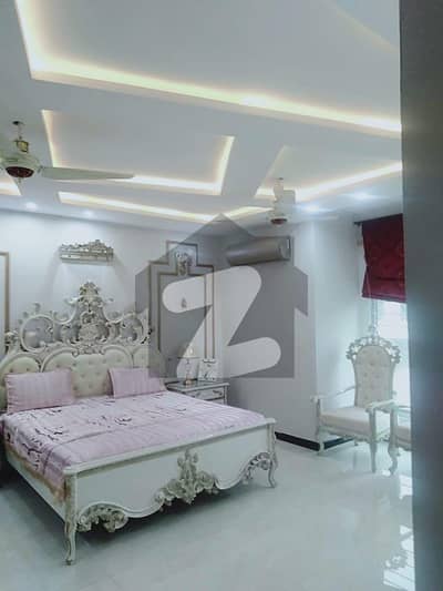 1 Kanal Portion All Things All Facilities Airforce Security TV Lounge Kitchen Bed Room Attached Wash Rooms Fully Installed