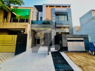 7 Marla Brand New House Available For Sale In Lake City Sector M-7A