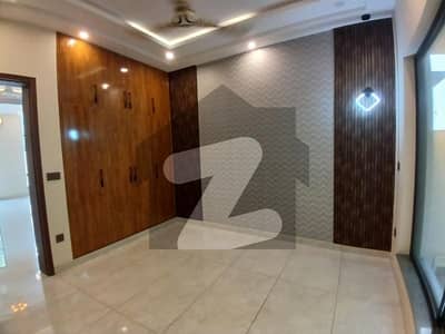 5 Marla Stylish Modern Villa | Prime Location In DHA 9-Town 5 Marla Stylish Modern Villa | Prime Location In DHA 9-Town