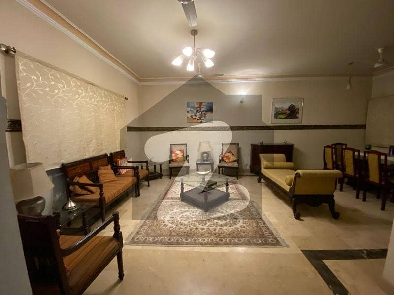 f11 luxury 3 bedroom fully furnished apartments available for rent