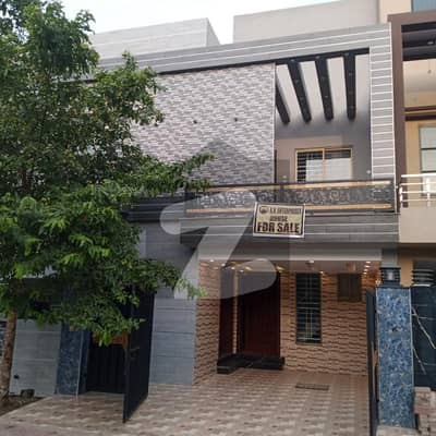 5 Marla Brand New House For Sale In Eastern Extention