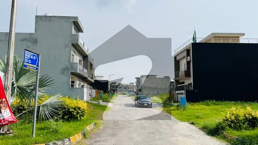5 Marla Possession Plot for Sale in C1 Block, B-17