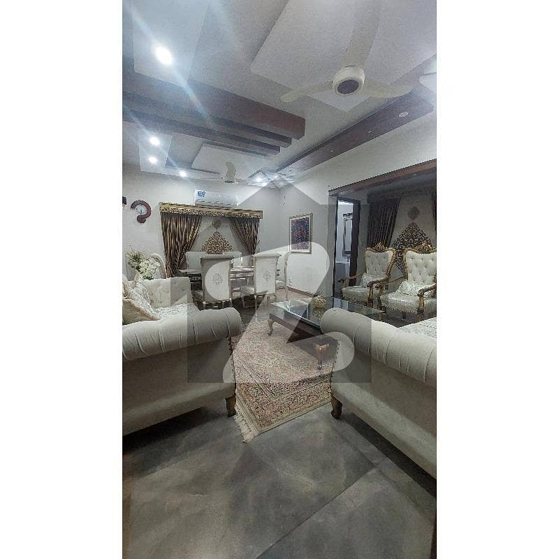 300 Square Yards Bungalow For Sale