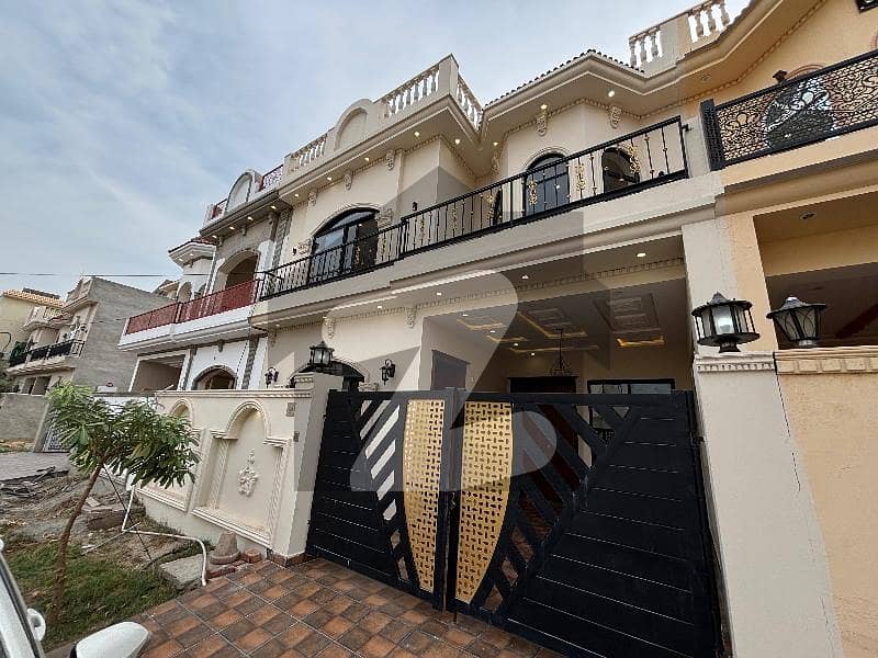 5 MARLA HOUSE AVAILABLE FOR SALE