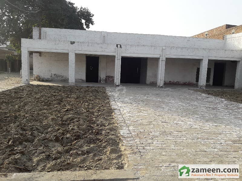 8 Kanal Factory Available For Rent On Main Ferozpur Road Near Pak Arab Housing Scheme