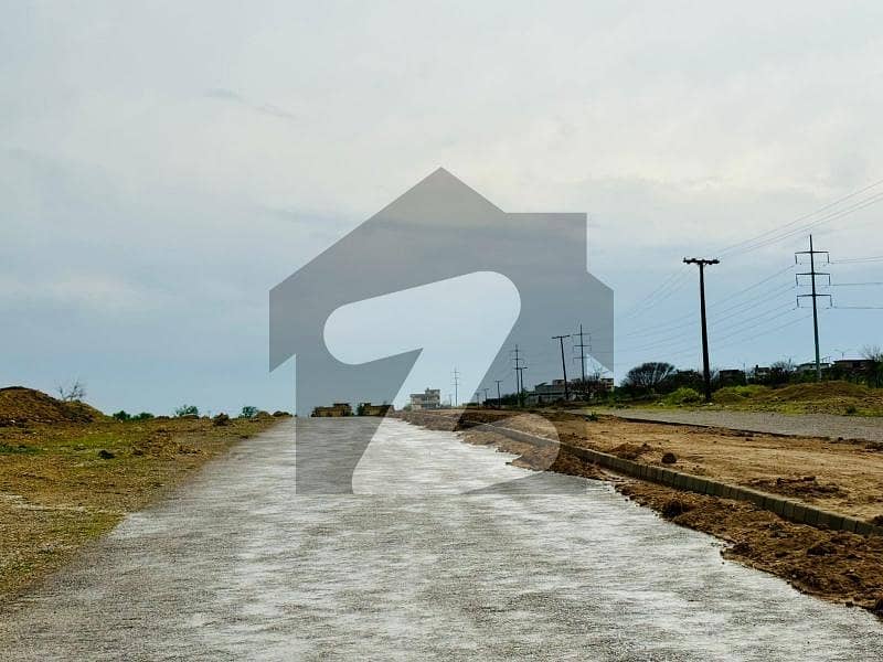 50x90 DOUBLE ROAD /MARGALLA FACING PLOT 26?