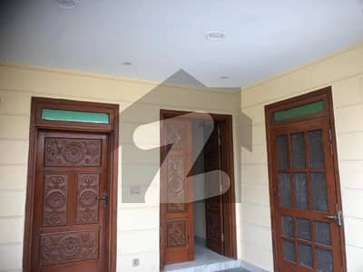 Ground/Upper