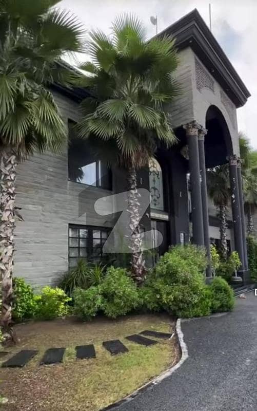 8 Kanal Fully Furnished Farmhouse With 8 Bedrooms