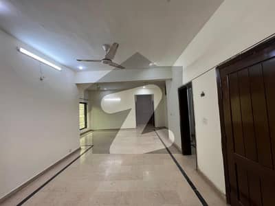 10 Marla Upper Portion For Rent In G-13/1 Islamabad