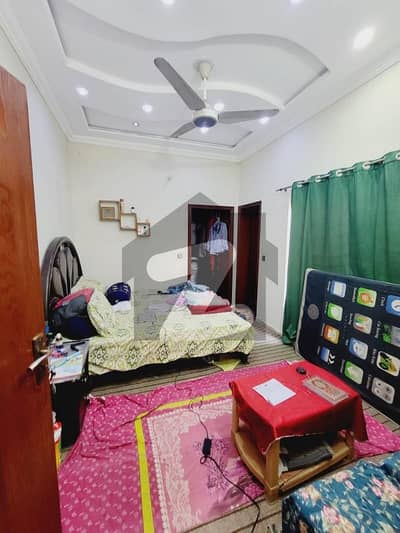 کالج روڈ لاہور میں 8 کمروں کا 8 مرلہ مکان 3.15 کروڑ میں برائے فروخت۔ کالج روڈ لاہور میں 8 کمروں کا 8 مرلہ مکان 3.15 کروڑ میں برائے فروخت۔