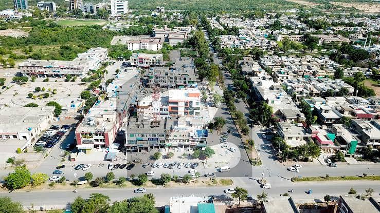 جی ۔ 10 اسلام آباد میں 4 کمروں کا 9 مرلہ مکان 7.15 کروڑ میں برائے فروخت۔
