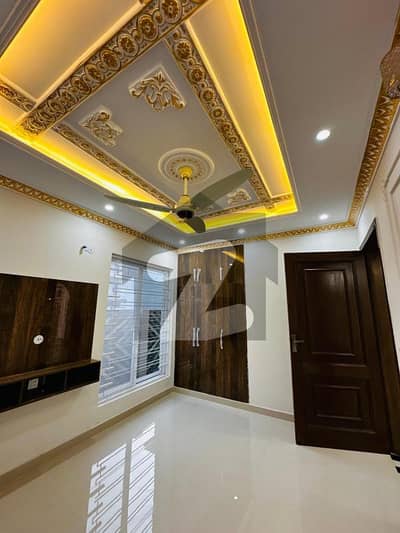 5 Marla Upper Portion For Rent