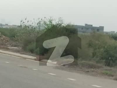 ڈی ایچ اے فیز 1 ڈی ایچ اے ڈیفینس,کراچی میں 1 کنال رہائشی پلاٹ 7.5 کروڑ میں برائے فروخت۔