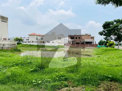 Ideal Location Plot At Available For Sale In DHA Phase-8