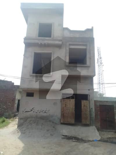 کچہری روڈ ڈسکہ میں 3 کمروں کا 2 مرلہ مکان 49.0 لاکھ میں برائے فروخت۔
