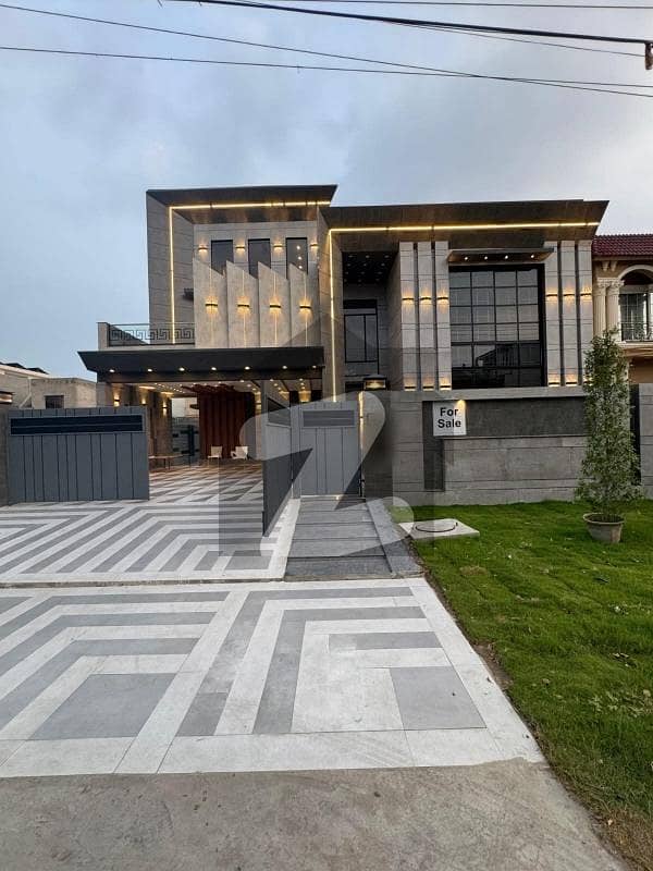 Ultra Modern House For Sale