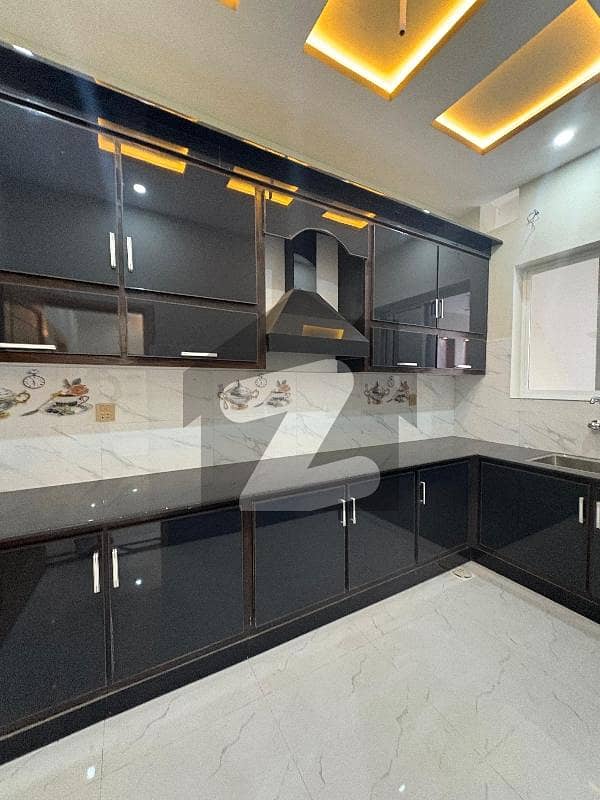 5 Marla House For Sale In Hayatabad