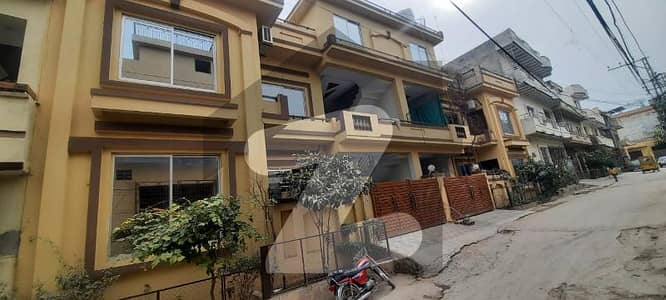گلریز ہاؤسنگ سوسائٹی فیز 2 گلریز ہاؤسنگ سکیم,راولپنڈی میں 4 کمروں کا 5 مرلہ مکان 1.9 کروڑ میں برائے فروخت۔