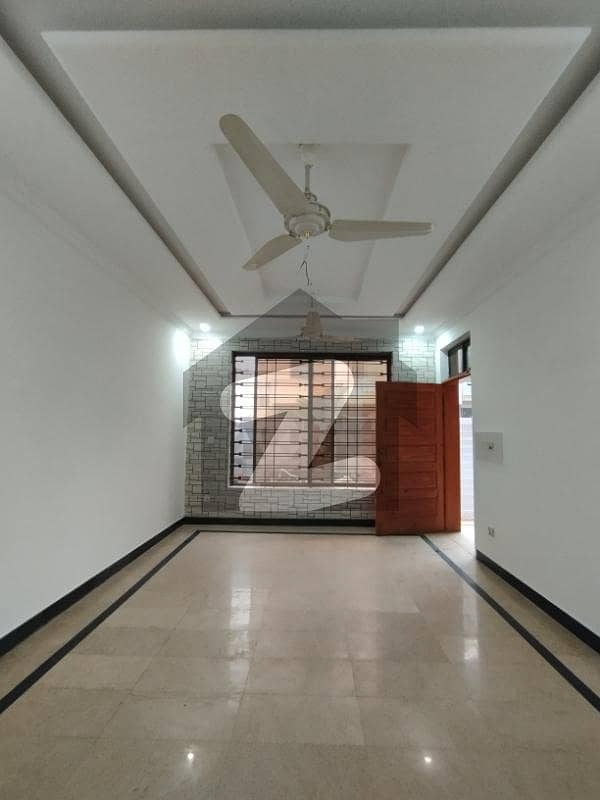GROUND FLOOR FOR RENT IN I-11/2 ISLAMABAD GROUND FLOOR FOR RENT IN I-11/2 ISLAMABAD