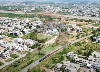 600 Yards plot at heightened location of E-12 Islamabad