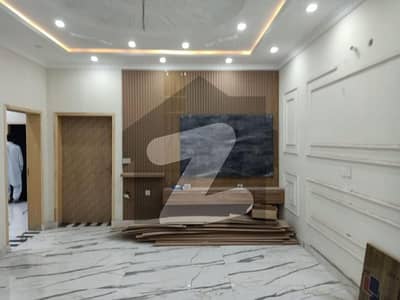 10 Marla House For Sale In Central Park, Lahore