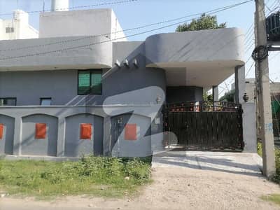 7 Marla House Available In Punjab Small Industries Colony For sale