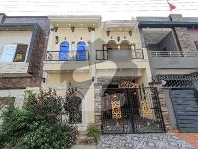 Prime Location 4 Marla House In Al Rehman Phase 2 - Block F For sale At Good Location