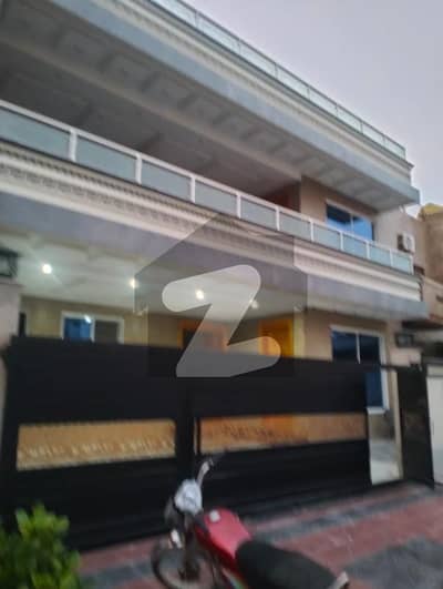 G-13/2 Street 64 Brand New Styilsh Sun Face House Size 40x80 For Sale