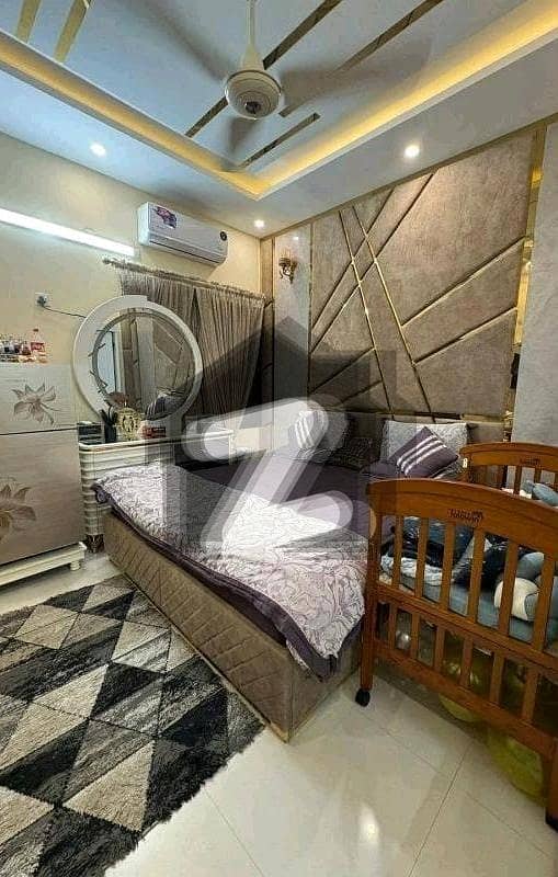 1650 Square Feet Flat for sale in Jamshed Town