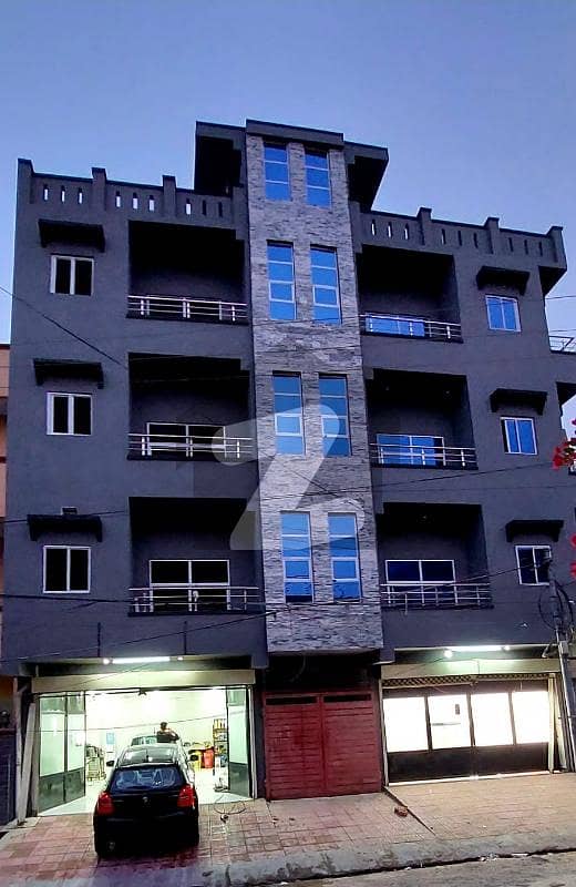 سیٹیلائیٹ ٹاؤن راولپنڈی میں 2 مرلہ عمارت 3.75 کروڑ میں برائے فروخت۔