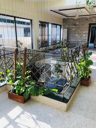 F-7 Luxurious Full House With Basement 6 Bedrooms 15 Lac Rent