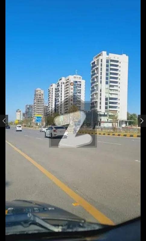 گلشنِ اقبال گلشنِ اقبال ٹاؤن,کراچی میں 4 کنال کمرشل پلاٹ 21.0 ارب میں برائے فروخت۔