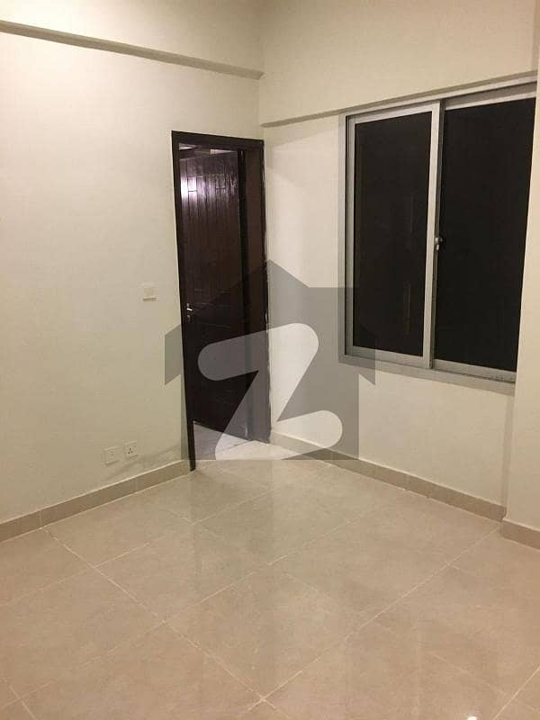 West Open Upper Floor Apartment