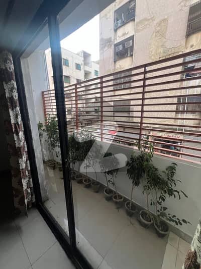 1st Floor, Full Floor Flat With Lift