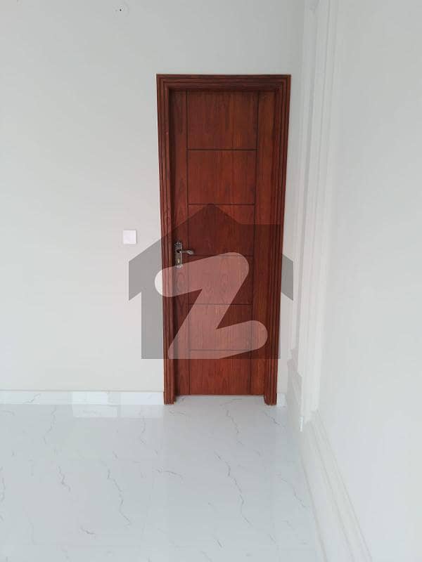 Flat Available For Rent In Madina Heights, Maulana Shoukat Ali Road For Office Flat Available For Rent In Madina Heights, Maulana Shoukat Ali Road For Office