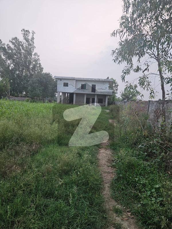 8 Kanal Farmhouse for Sale Hot Locatio Bedain Road Lahore Muzza Jamman